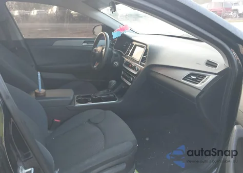 2018 Hyundai Sonata Se z USA, uszkodzony, nr VIN 5NPE24AFXJH672744